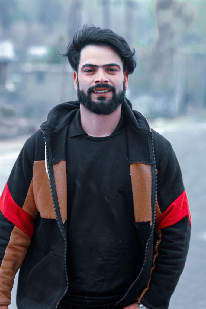 ニキビ跡の凸凹をメンズが治すための効果的な方法は？